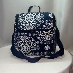 Vera Bradley Lunch Crossbody in Steel Blue Medallion!